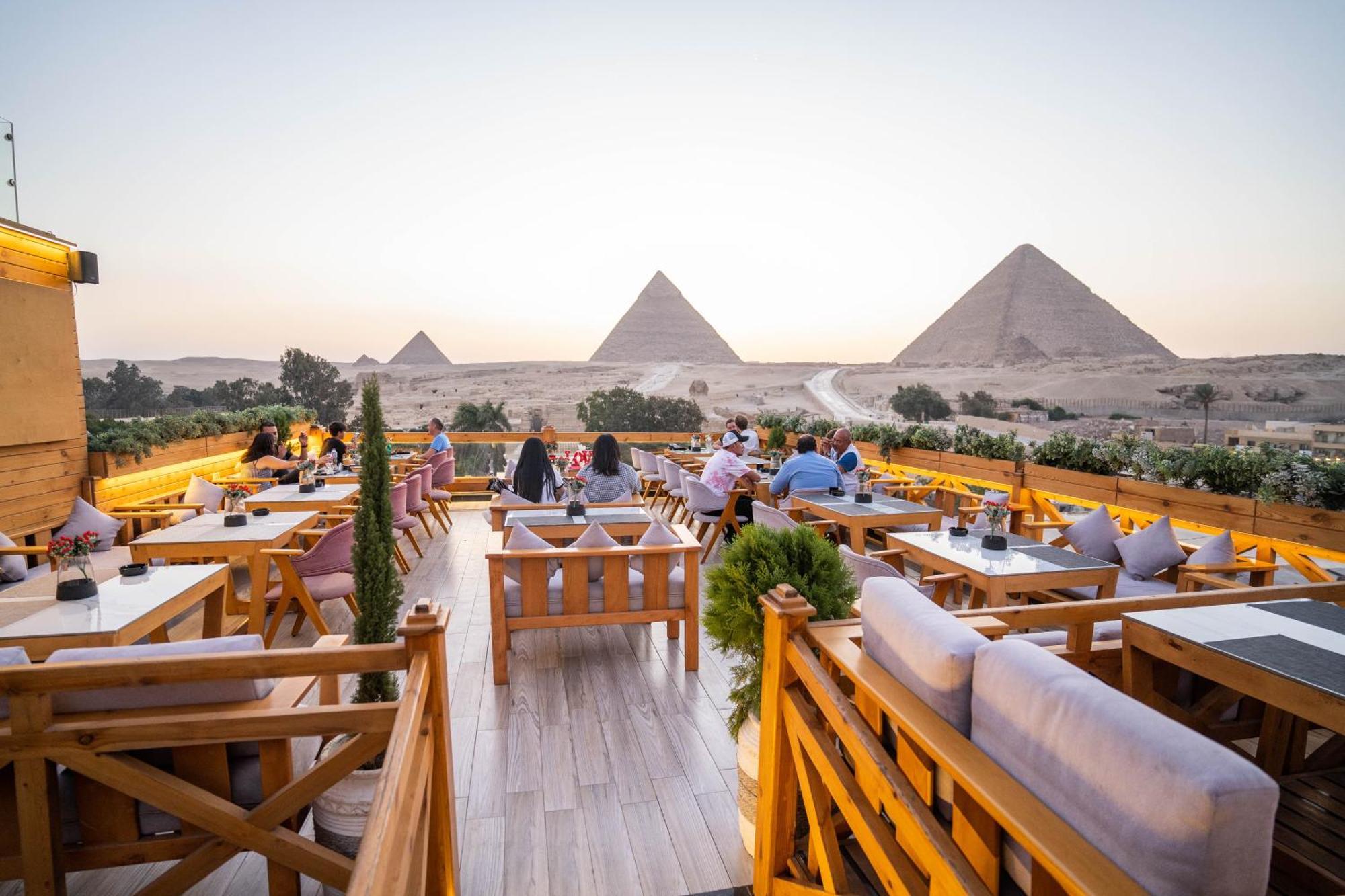 Great Pyramid Inn Kafret el-Gabal Exterior photo