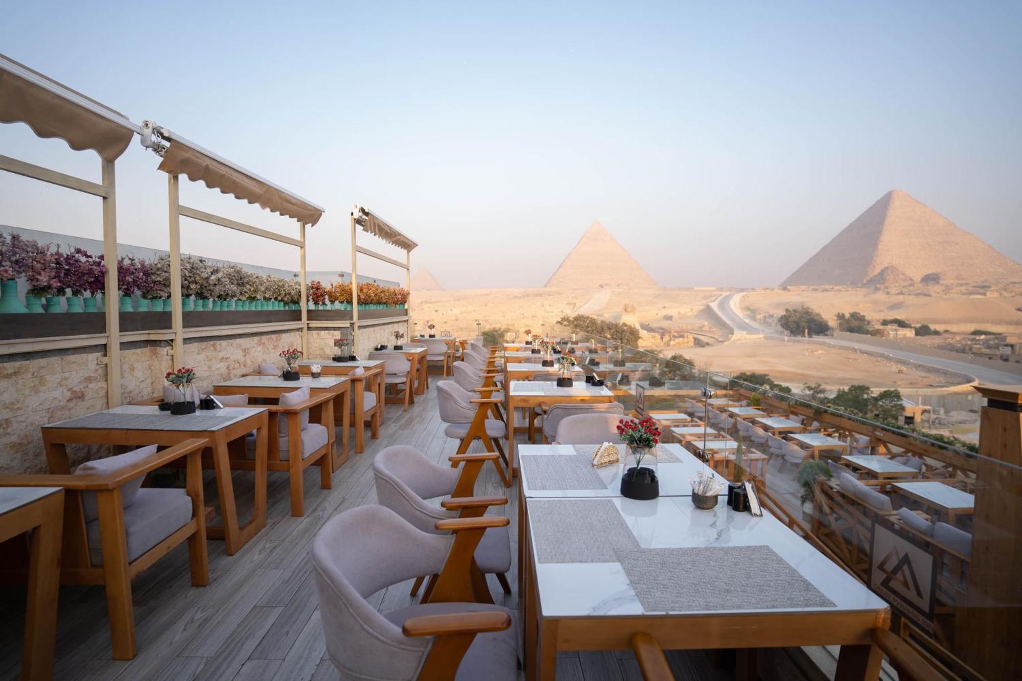 Great Pyramid Inn Kafret el-Gabal Exterior photo